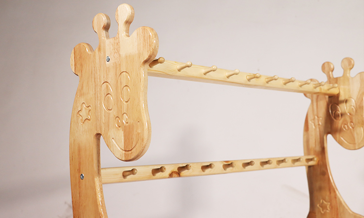 木質(zhì)六格柜、木質(zhì)口杯架、木質(zhì)書(shū)架